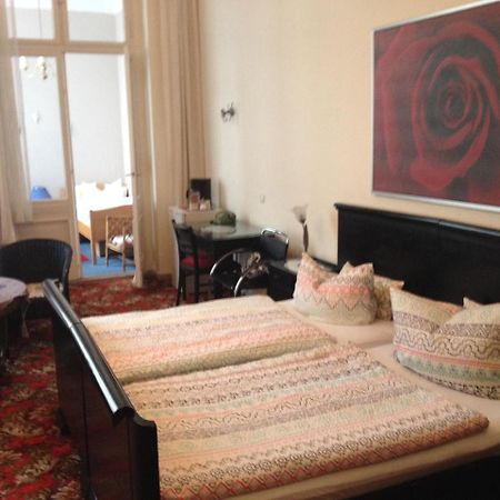 Hotel Pension Columbus Am Kurfurstendamm Берлин Экстерьер фото