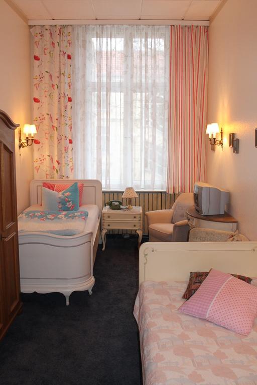 Hotel Pension Columbus Am Kurfurstendamm Берлин Экстерьер фото