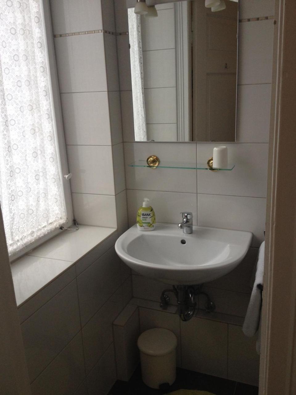 Hotel Pension Columbus Am Kurfurstendamm Берлин Экстерьер фото