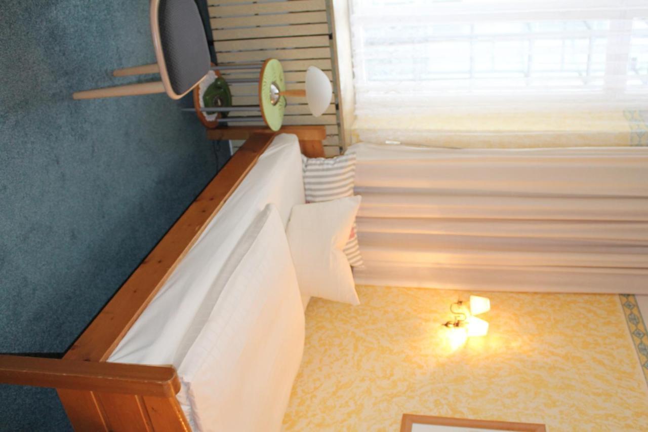 Hotel Pension Columbus Am Kurfurstendamm Берлин Экстерьер фото